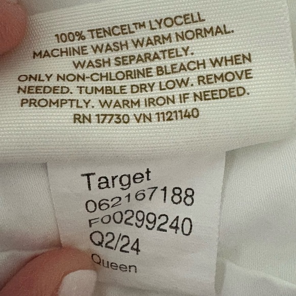 Target Threshold Queen White 320 Thread Count Tencel Lycocell 4-piece Sheet Set - Picture 4 of 5